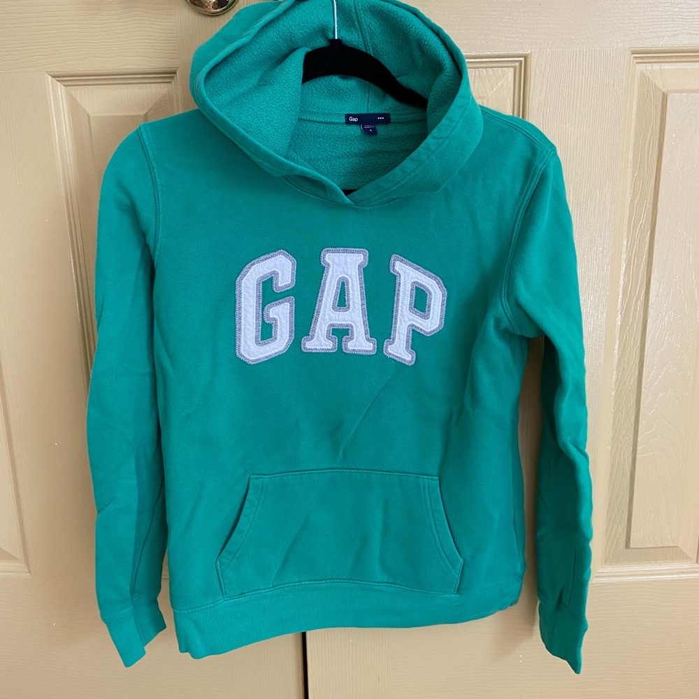 GAP hoodie
